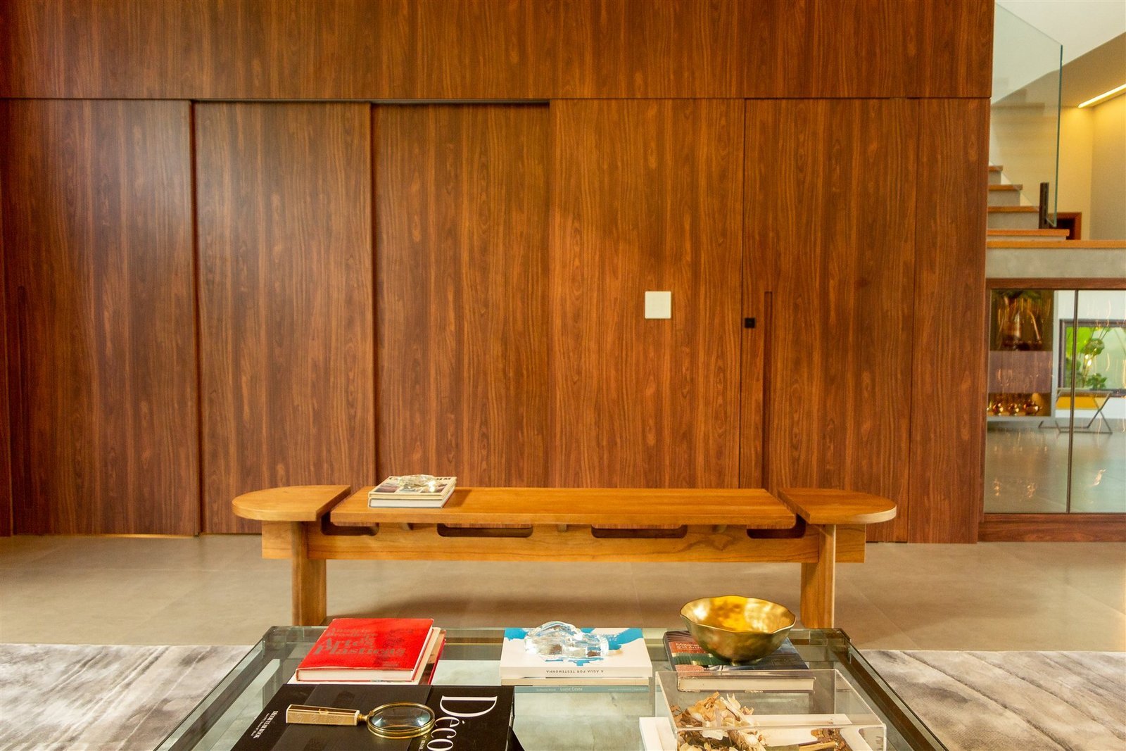 Painel ripado projetado em 3D — Casa Jasmim